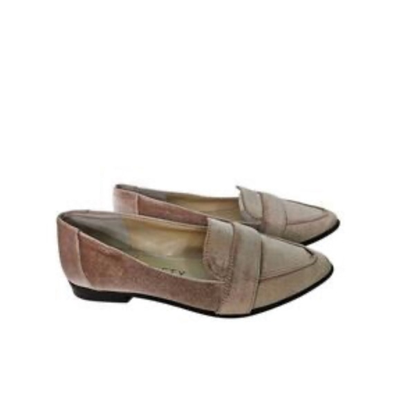 Sole Society Pink Velvet Loafers - Picture 2 of 9